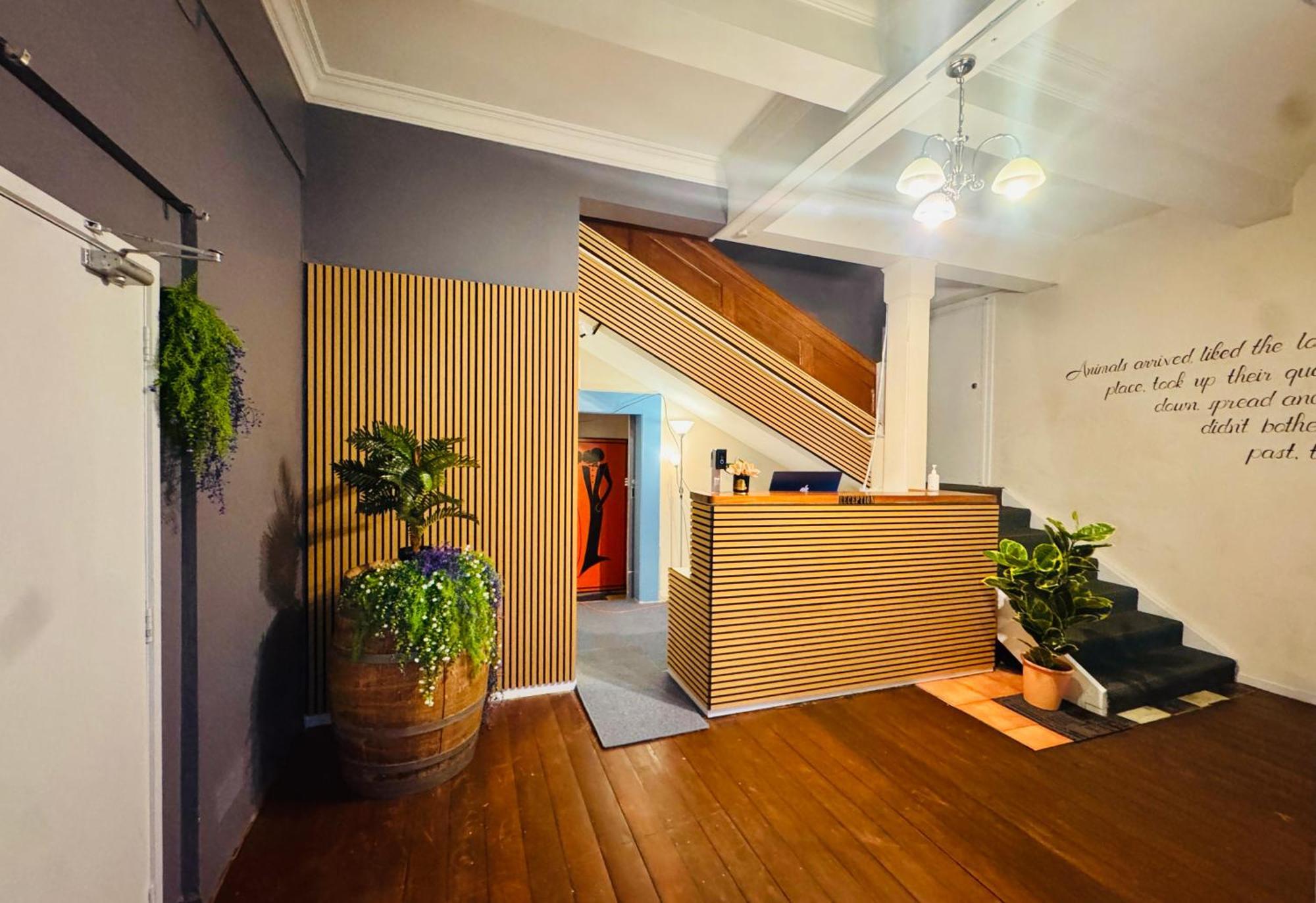 Crashpalace Backpackers نابيير المظهر الخارجي الصورة